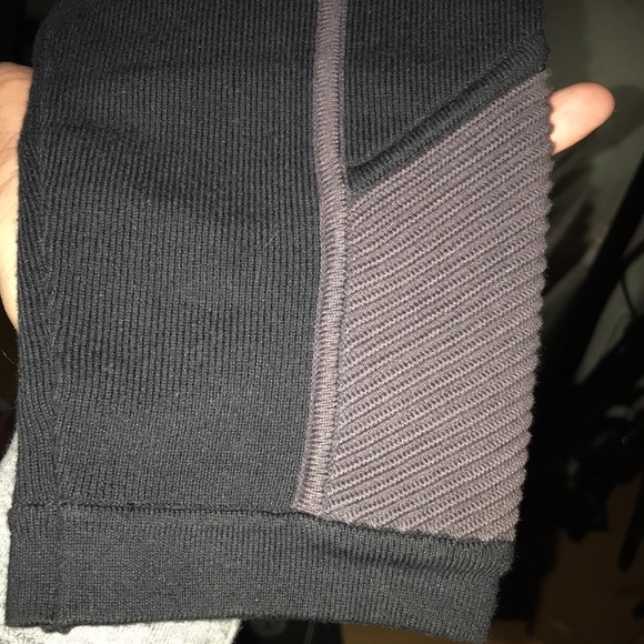 Kardashians BEBE Sweater Leggings - Picture 4 of 10